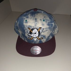 Mitchell & Ness Ducks Hat.